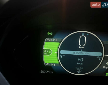 Серый Шевроле Bolt EV, объемом двигателя 0 л и пробегом 52 тыс. км за 17700 $, фото 7 на Automoto.ua