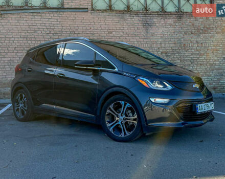 Серый Шевроле Bolt EV, объемом двигателя 0 л и пробегом 54 тыс. км за 18900 $, фото 3 на Automoto.ua