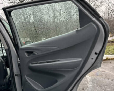 Сірий Шевроле Bolt EV, об'ємом двигуна 0 л та пробігом 80 тис. км за 16000 $, фото 22 на Automoto.ua