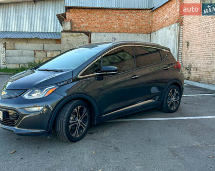 Серый Шевроле Bolt EV, объемом двигателя 0 л и пробегом 54 тыс. км за 18900 $, фото 1 на Automoto.ua