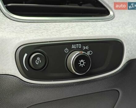 Серый Шевроле Bolt EV, объемом двигателя 0 л и пробегом 33 тыс. км за 15500 $, фото 28 на Automoto.ua