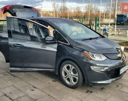 Серый Шевроле Bolt EV, объемом двигателя 0 л и пробегом 20 тыс. км за 15100 $, фото 64 на Automoto.ua
