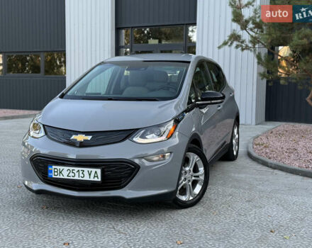 Серый Шевроле Bolt EV, объемом двигателя 0 л и пробегом 60 тыс. км за 16500 $, фото 2 на Automoto.ua