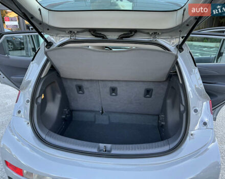 Серый Шевроле Bolt EV, объемом двигателя 0 л и пробегом 60 тыс. км за 16500 $, фото 22 на Automoto.ua