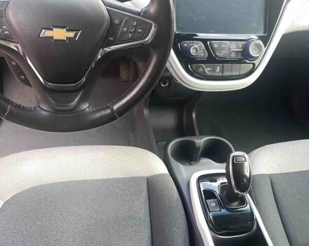 Серый Шевроле Bolt EV, объемом двигателя 0 л и пробегом 52 тыс. км за 18500 $, фото 12 на Automoto.ua