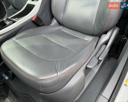 Серый Шевроле Bolt EV, объемом двигателя 0 л и пробегом 128 тыс. км за 14990 $, фото 21 на Automoto.ua