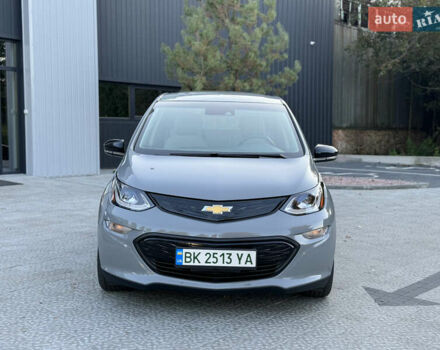 Серый Шевроле Bolt EV, объемом двигателя 0 л и пробегом 64 тыс. км за 16000 $, фото 6 на Automoto.ua