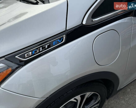 Серый Шевроле Bolt EV, объемом двигателя 0 л и пробегом 128 тыс. км за 14990 $, фото 15 на Automoto.ua