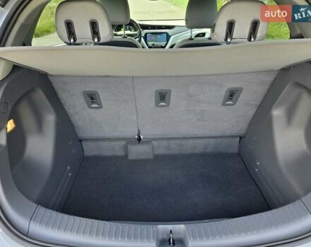 Серый Шевроле Bolt EV, объемом двигателя 0 л и пробегом 35 тыс. км за 16000 $, фото 21 на Automoto.ua