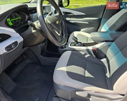 Серый Шевроле Bolt EV, объемом двигателя 0 л и пробегом 35 тыс. км за 16000 $, фото 12 на Automoto.ua