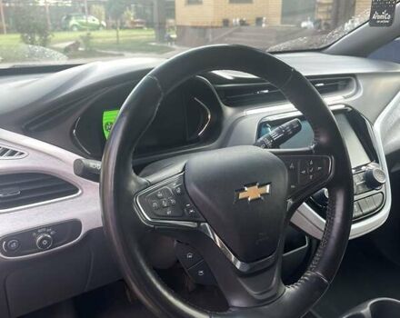 Серый Шевроле Bolt EV, объемом двигателя 0 л и пробегом 52 тыс. км за 18500 $, фото 11 на Automoto.ua