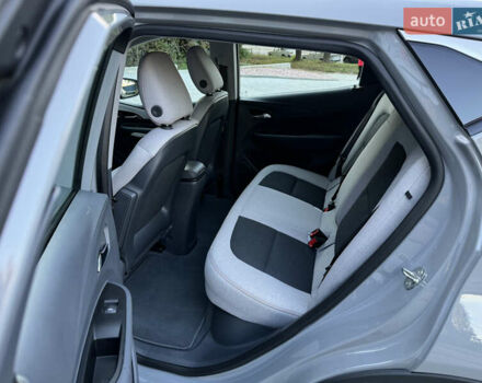 Серый Шевроле Bolt EV, объемом двигателя 0 л и пробегом 60 тыс. км за 16500 $, фото 18 на Automoto.ua