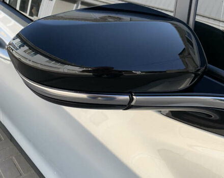 Серый Шевроле Bolt EV, объемом двигателя 0 л и пробегом 11 тыс. км за 20500 $, фото 10 на Automoto.ua