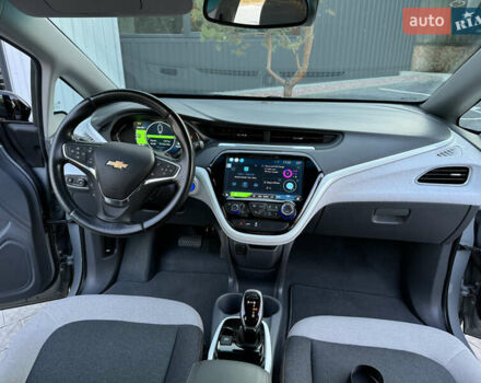 Серый Шевроле Bolt EV, объемом двигателя 0 л и пробегом 60 тыс. км за 16500 $, фото 21 на Automoto.ua