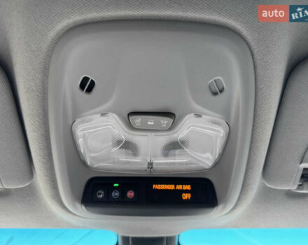 Серый Шевроле Bolt EV, объемом двигателя 0 л и пробегом 128 тыс. км за 14990 $, фото 29 на Automoto.ua