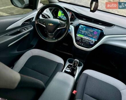 Серый Шевроле Bolt EV, объемом двигателя 0 л и пробегом 27 тыс. км за 16500 $, фото 41 на Automoto.ua