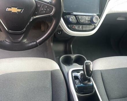 Серый Шевроле Bolt EV, объемом двигателя 0 л и пробегом 52 тыс. км за 18500 $, фото 16 на Automoto.ua
