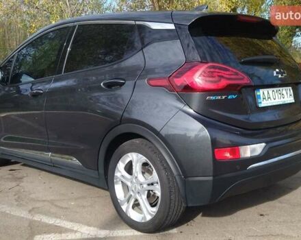 Серый Шевроле Bolt EV, объемом двигателя 0 л и пробегом 79 тыс. км за 15200 $, фото 3 на Automoto.ua