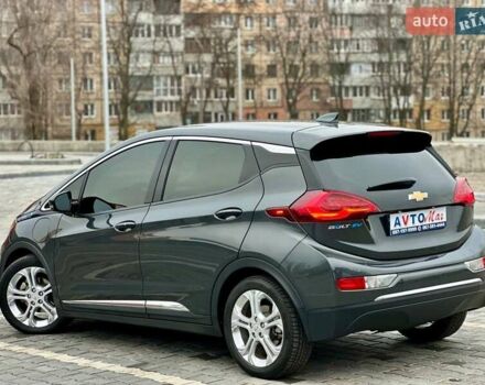 Серый Шевроле Bolt EV, объемом двигателя 0 л и пробегом 27 тыс. км за 16500 $, фото 13 на Automoto.ua