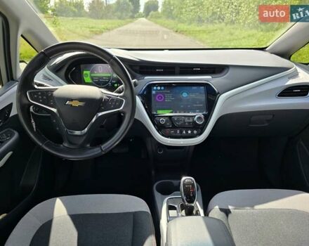 Серый Шевроле Bolt EV, объемом двигателя 0 л и пробегом 35 тыс. км за 16000 $, фото 16 на Automoto.ua