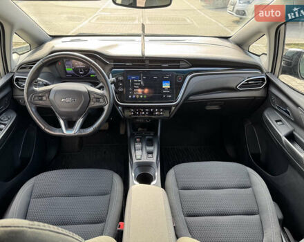 Серый Шевроле Bolt EV, объемом двигателя 0 л и пробегом 28 тыс. км за 16500 $, фото 12 на Automoto.ua