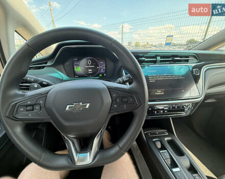 Серый Шевроле Bolt EV, объемом двигателя 0 л и пробегом 1 тыс. км за 21490 $, фото 20 на Automoto.ua