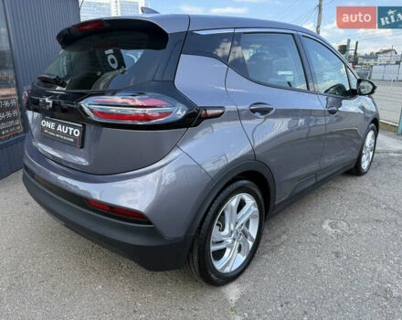 Серый Шевроле Bolt EV, объемом двигателя 0 л и пробегом 1 тыс. км за 21490 $, фото 5 на Automoto.ua