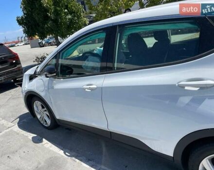 Серый Шевроле Bolt EV, объемом двигателя 0 л и пробегом 77 тыс. км за 9300 $, фото 26 на Automoto.ua