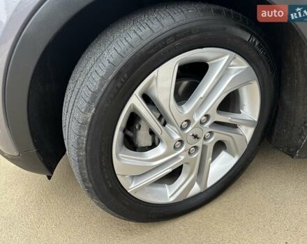 Серый Шевроле Bolt EV, объемом двигателя 0 л и пробегом 43 тыс. км за 17999 $, фото 29 на Automoto.ua