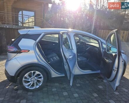 Серый Шевроле Bolt EV, объемом двигателя 0 л и пробегом 48 тыс. км за 18400 $, фото 13 на Automoto.ua