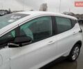 Серый Шевроле Bolt EV, объемом двигателя 0 л и пробегом 77 тыс. км за 9300 $, фото 11 на Automoto.ua