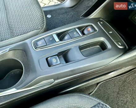 Серый Шевроле Bolt EV, объемом двигателя 0 л и пробегом 36 тыс. км за 17999 $, фото 37 на Automoto.ua