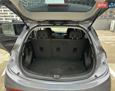 Серый Шевроле Bolt EV, объемом двигателя 0 л и пробегом 43 тыс. км за 17999 $, фото 26 на Automoto.ua
