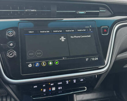 Серый Шевроле Bolt EV, объемом двигателя 0 л и пробегом 112 тыс. км за 17400 $, фото 9 на Automoto.ua