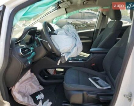 Серый Шевроле Bolt EV, объемом двигателя 0 л и пробегом 77 тыс. км за 9300 $, фото 8 на Automoto.ua