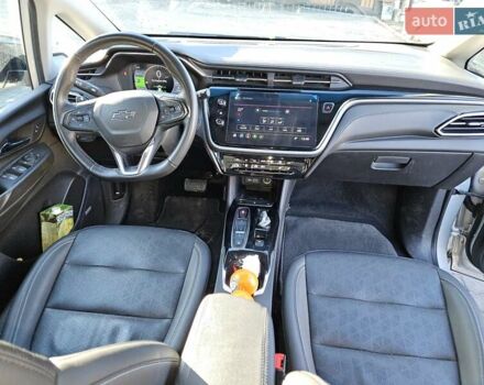 Серый Шевроле Bolt EV, объемом двигателя 0 л и пробегом 48 тыс. км за 18400 $, фото 11 на Automoto.ua
