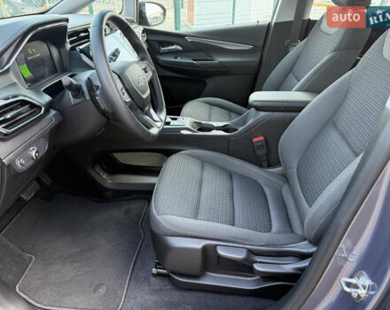 Серый Шевроле Bolt EV, объемом двигателя 0 л и пробегом 1 тыс. км за 21490 $, фото 11 на Automoto.ua