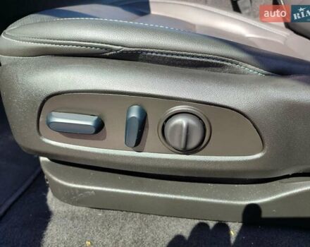 Сірий Шевроле Bolt EV, об'ємом двигуна 0 л та пробігом 140 тис. км за 18000 $, фото 7 на Automoto.ua