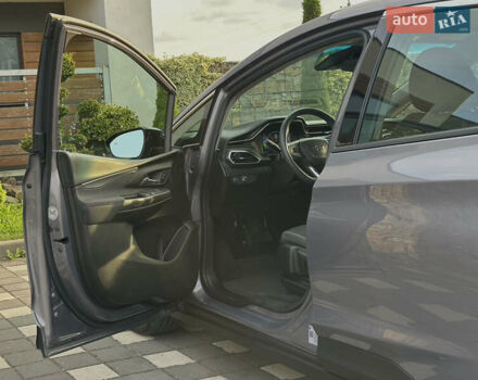 Серый Шевроле Bolt EV, объемом двигателя 0 л и пробегом 22 тыс. км за 17499 $, фото 52 на Automoto.ua