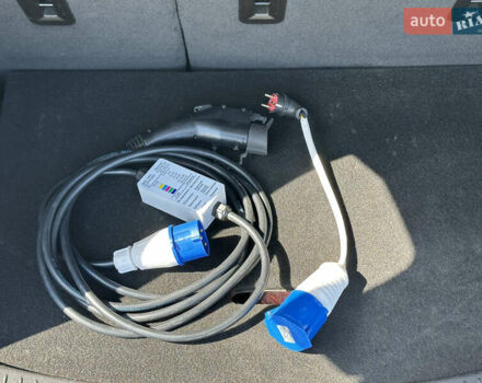 Серый Шевроле Bolt EV, объемом двигателя 0 л и пробегом 30 тыс. км за 18500 $, фото 17 на Automoto.ua