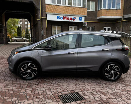 Серый Шевроле Bolt EV, объемом двигателя 0 л и пробегом 103 тыс. км за 16880 $, фото 2 на Automoto.ua