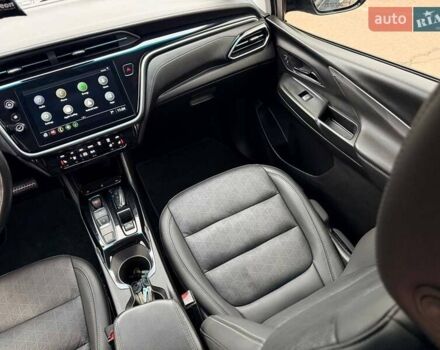 Серый Шевроле Bolt EV, объемом двигателя 0 л и пробегом 66 тыс. км за 18400 $, фото 25 на Automoto.ua