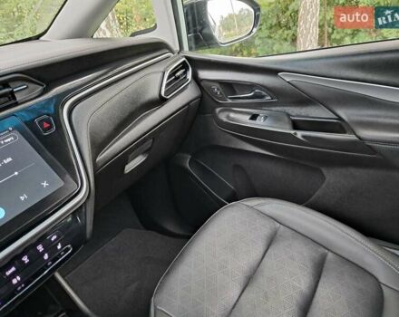 Сірий Шевроле Bolt EV, об'ємом двигуна 0 л та пробігом 93 тис. км за 17500 $, фото 15 на Automoto.ua