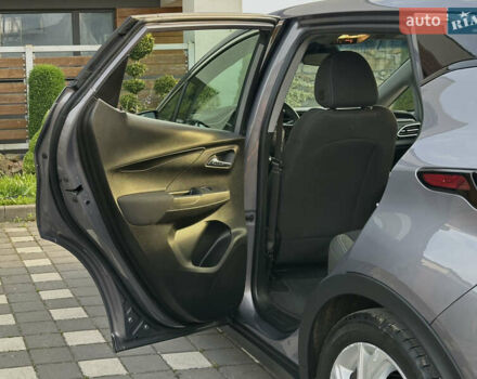 Серый Шевроле Bolt EV, объемом двигателя 0 л и пробегом 22 тыс. км за 17499 $, фото 74 на Automoto.ua