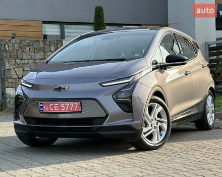 Серый Шевроле Bolt EV, объемом двигателя 0 л и пробегом 22 тыс. км за 17499 $, фото 2 на Automoto.ua