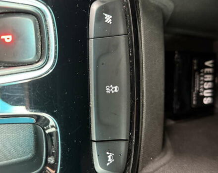 Серый Шевроле Bolt EV, объемом двигателя 0 л и пробегом 52 тыс. км за 18900 $, фото 31 на Automoto.ua