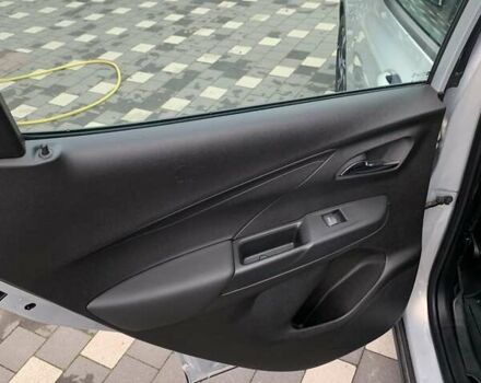 Серый Шевроле Bolt EV, объемом двигателя 0 л и пробегом 22 тыс. км за 19500 $, фото 10 на Automoto.ua