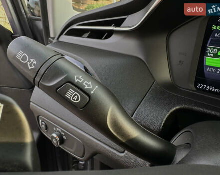 Серый Шевроле Bolt EV, объемом двигателя 0 л и пробегом 22 тыс. км за 17499 $, фото 64 на Automoto.ua