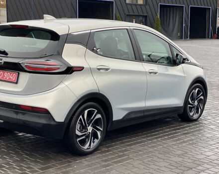 Серый Шевроле Bolt EV, объемом двигателя 0 л и пробегом 9 тыс. км за 18700 $, фото 3 на Automoto.ua