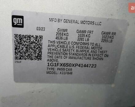 Серый Шевроле Bolt EV, объемом двигателя 0 л и пробегом 59 тыс. км за 16900 $, фото 15 на Automoto.ua